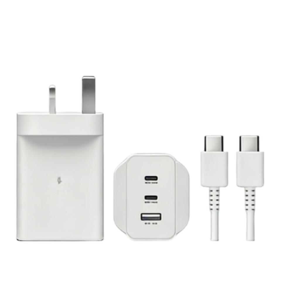 

Samsung EP-T6530 65W PD Адаптер живлення Trio, UK вилка, 3-портовий швидкий зарядний пристрій (2 USB-C, 1 USB-A), з 2 кабелями USB-C, Оригінальна надшвидка зарядка GaN білий