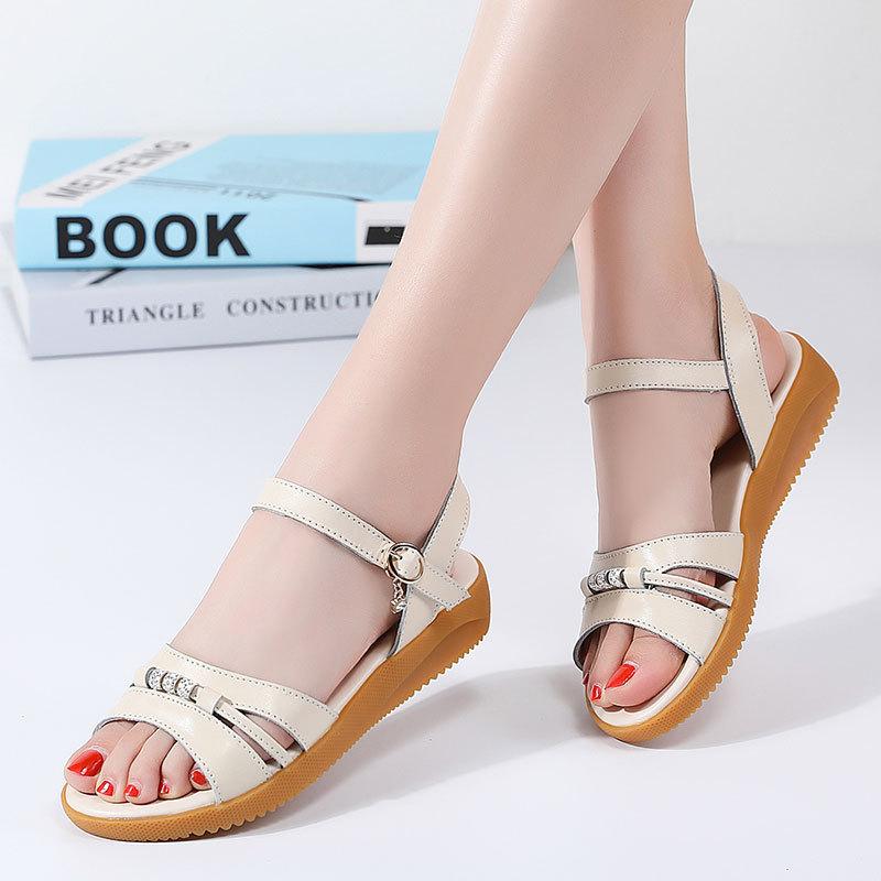 Women's sandals Mom sandals soft-soled casual flat-soled comfortable deodorant medium and old women's shoes breathable