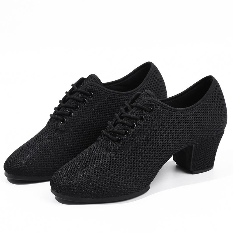 Mesh Breathable Latin Dance Shoes Jazz Latin Tango Women's and Men's Non Slip Dance Shoes 1/2 Inch In Height