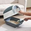 Enclosed Plastic Litter Box Extra Large Odor Resistant Easy Cleaning Covered Kitty Litter Box with Scoop for Indoor Cats