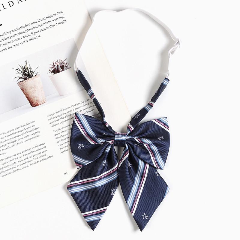 Cravate rayée style écolier pour enfants avec nœud pour mode décontractée Printemps