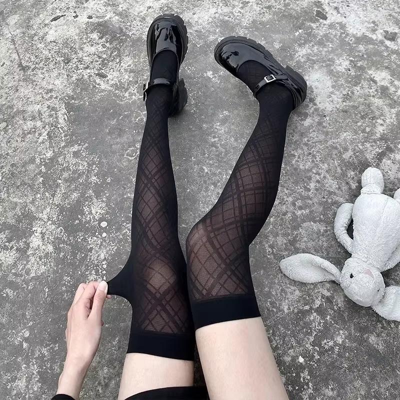 

Лолита Jk Милые ромбовидные полосатые чулки на подтяжках Женские сексуальные чулки до бедра Длинные носки Изысканные мягкие гольфы Леггинсы One Size