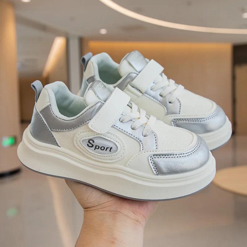 

Детская обувь для скейтбординга, толстая мягкая подошва, удобная для мальчиков и девочек, повседневная обувь, модная, универсальная, 2024, новая спортивная обувь с липучкой 26 серебряный