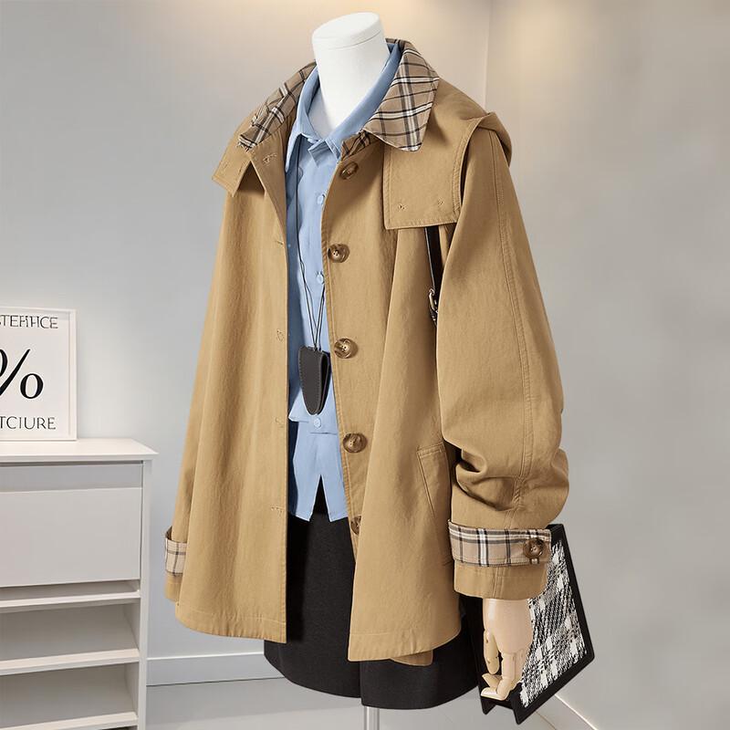 Женская ветровка с отстегивающимся капюшоном L