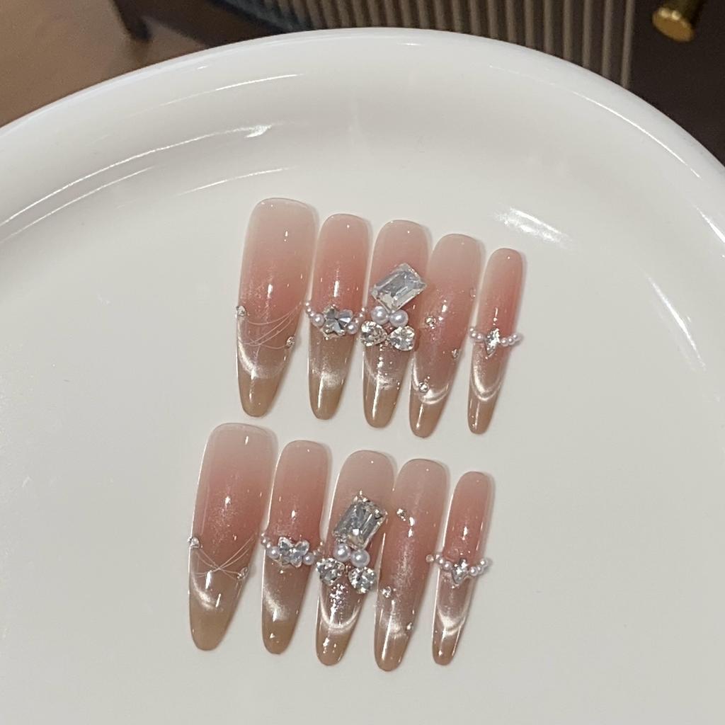 Pure Desire Ice-transparent Powder Gradient Smile Cat Eye Pearl Broken Diamond French Pile Diamond Jade Wear Armor