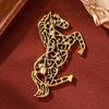 1/2 Pcs Broche Animal Année du Cheval Design Creux Strass Étincelants Épingle à Vêtements Accessoires Vêtements