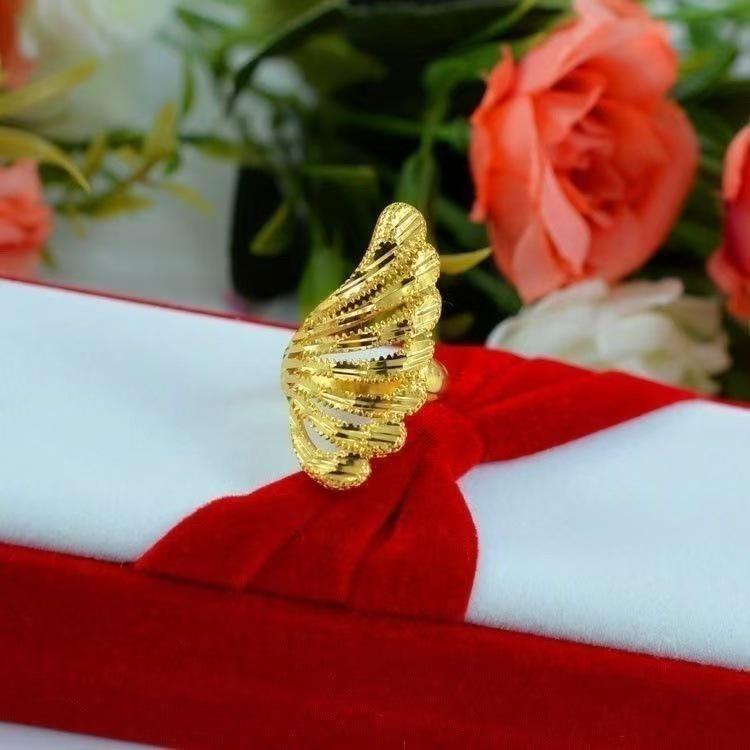 Elegant Gold Phoenix Tail Adjustable Women's Ring