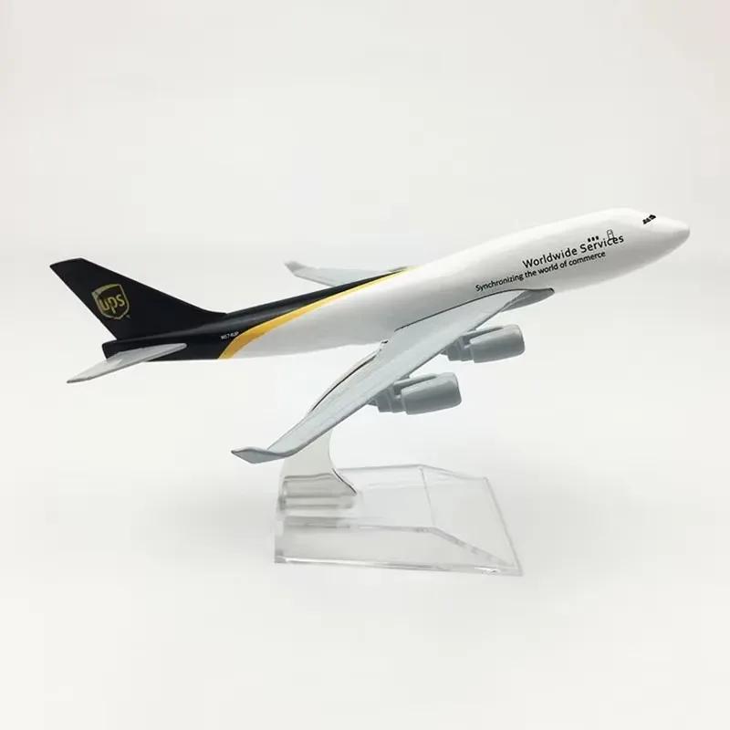 Metal Aircrafts 16cm Airplane 1:400 Scale B747 UPS Airlines Static Diecasting Alloy Model Plane Kits Souvenir Display Decoration