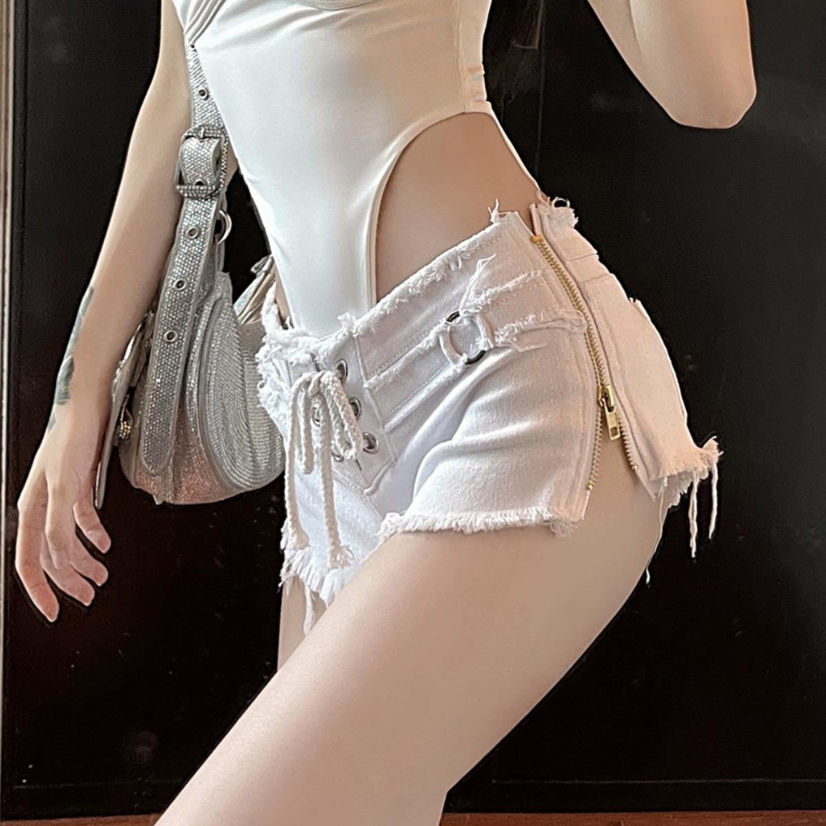 

Fashion Sexy Low Waisted Hole Breaking Ladies Denim Shorts Hot Pants S білий