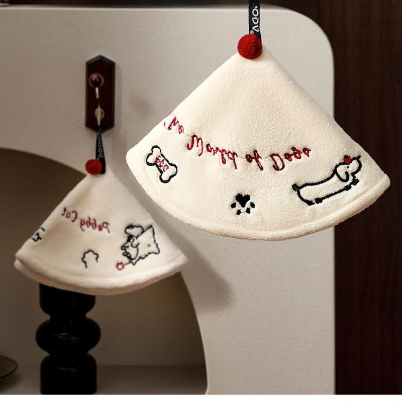 Cute Cat and Dog Hanging Hand Towel Coral Fleece Super Water Absorption Quick Drying Household Kitchen Bathroom