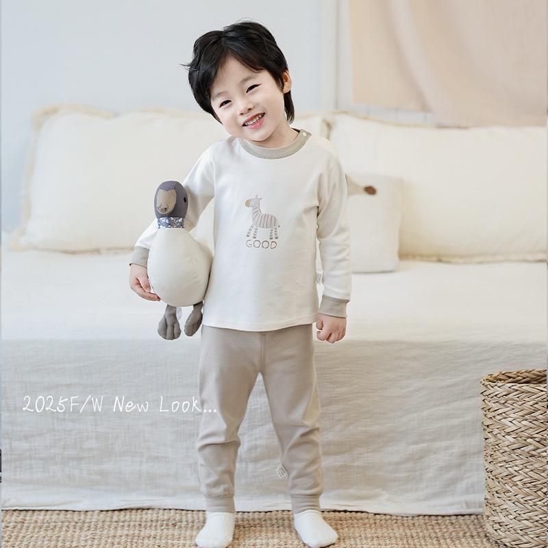 

Дитячий бавовняний осінній піжамний комплект: Верх з довгим рукавом та штани для хлопчиків та дівчаток 80