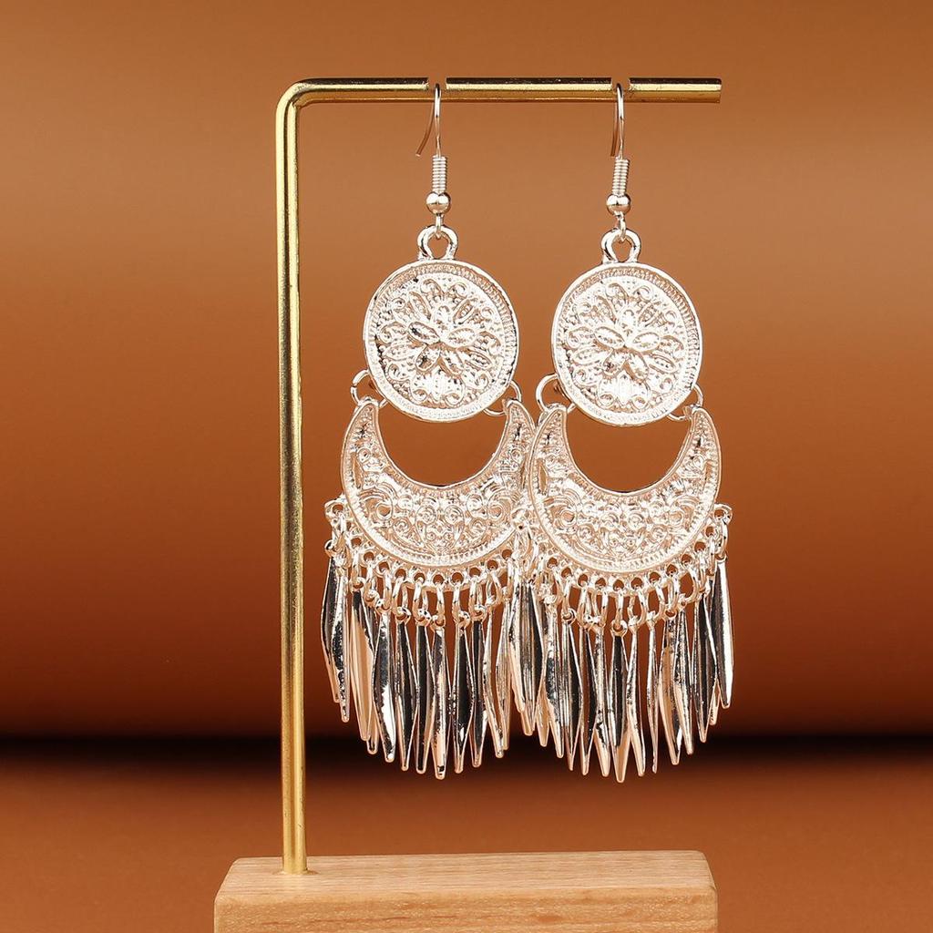 Retro Miao Silver Tassel Earrings: Ethnic Yunnan Long Dangle Women's Jewelry
