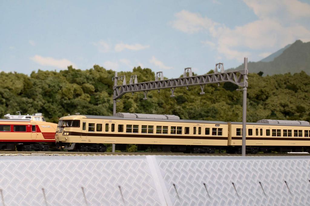 KATO N Gauge 117 Series New Rapid 6-Car Set 10-1607 Railway Model Train