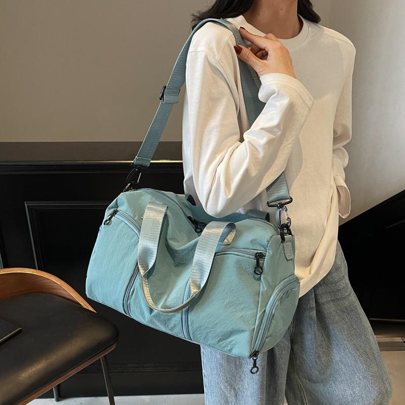 Outdoor Travel Bag Women's Shoulder Sports Bag Lightweight Crossbody Bag Separation Shoes Bags