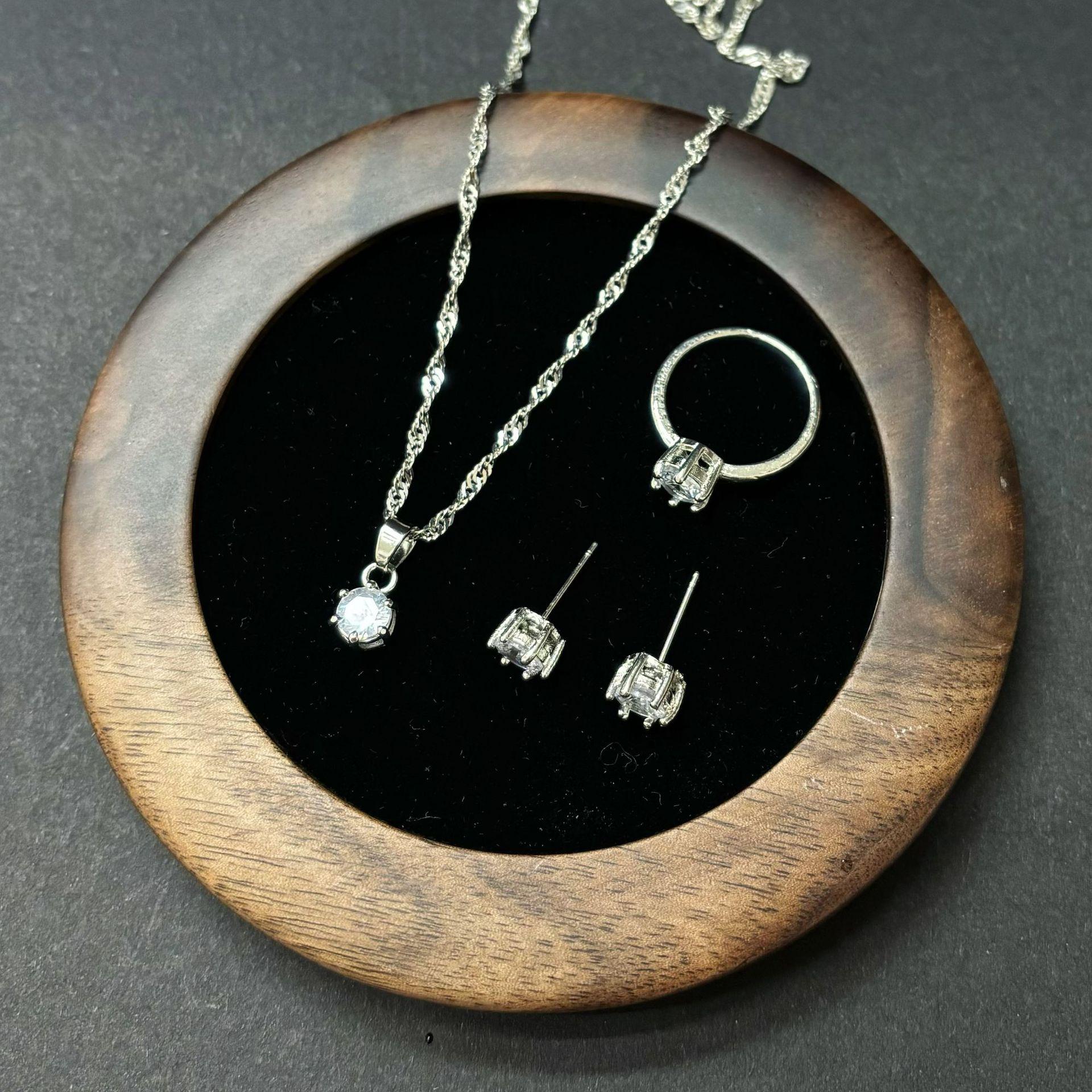 Classic Six-Claw Zircon Jewelry Set: Necklace, Ring, Earrings
