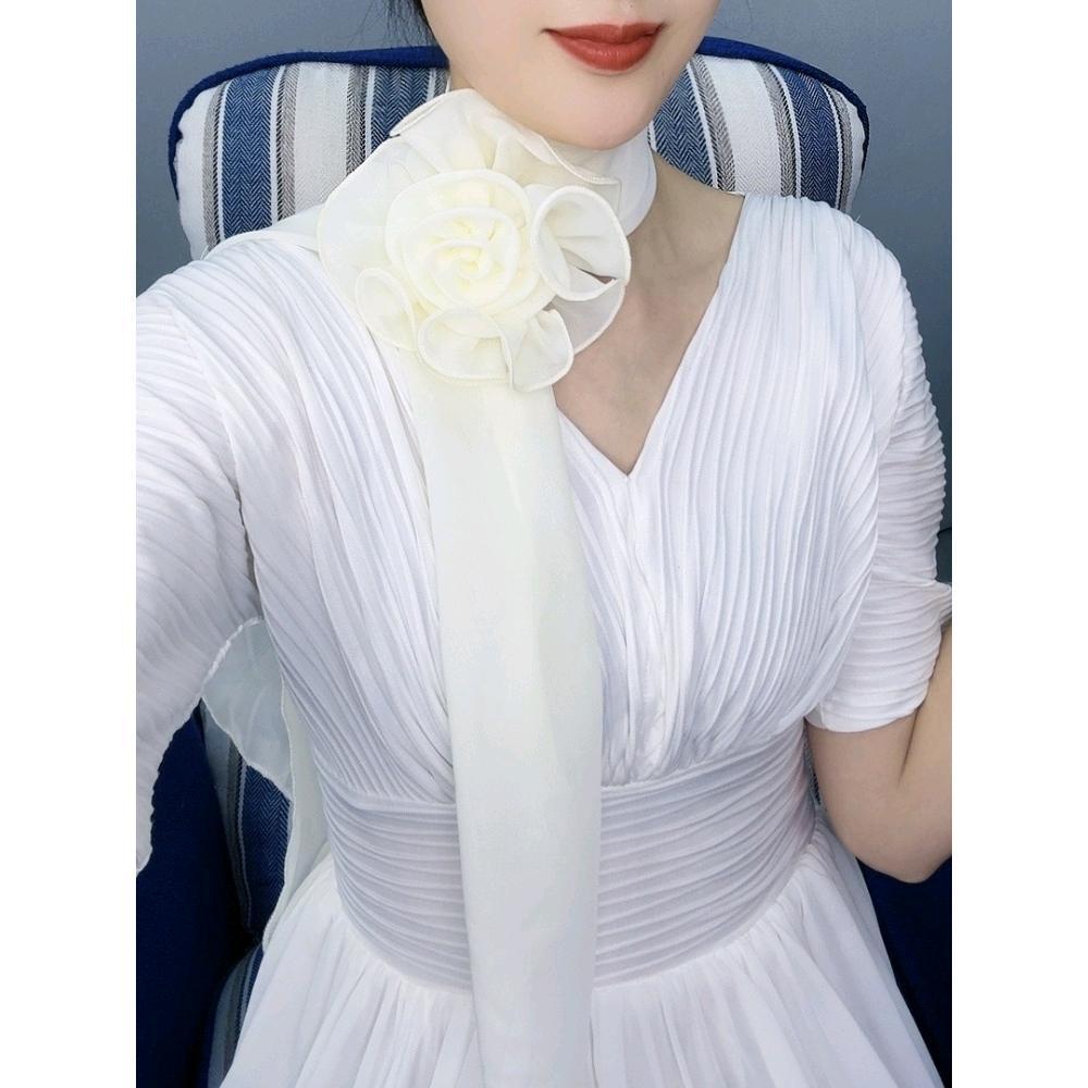 Rose Flower Small Scarf for Women Versatile and Stylish Neck Protection Scarf Solid Color Thin Scarf