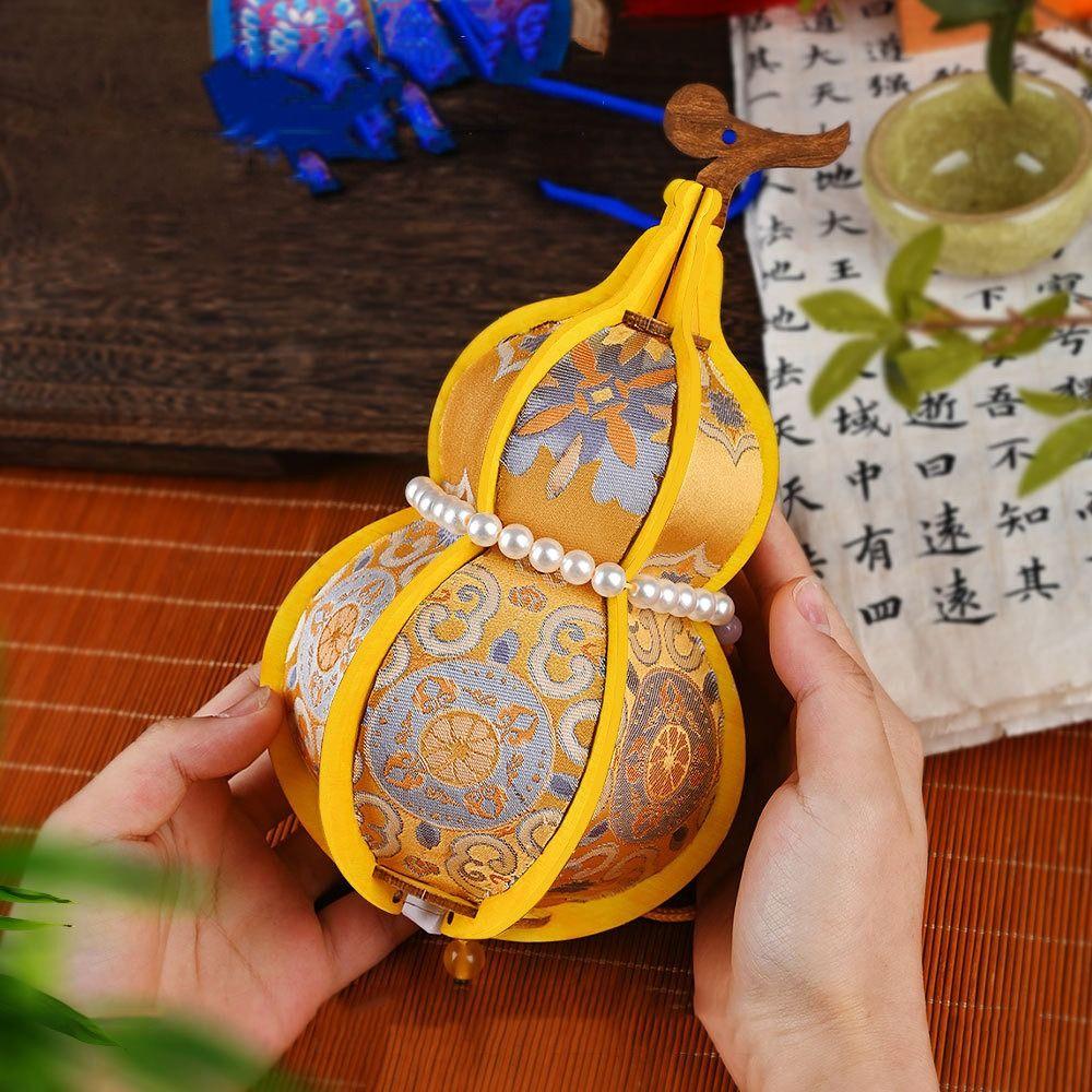 Handmade Material Package Song Dynasty Brocade Gourd Lantern Creative Design DIY Material Package Ancient-style Gourd Lanterns