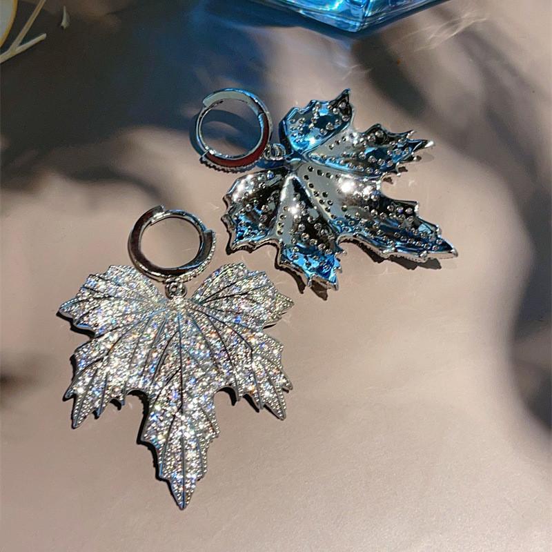 

Серьги-подвески в форме листьев из стерлингового серебра для женщин, подвесные аксессуары для ушей, коктейльные вечеринки, ювелирные изделия, новинка