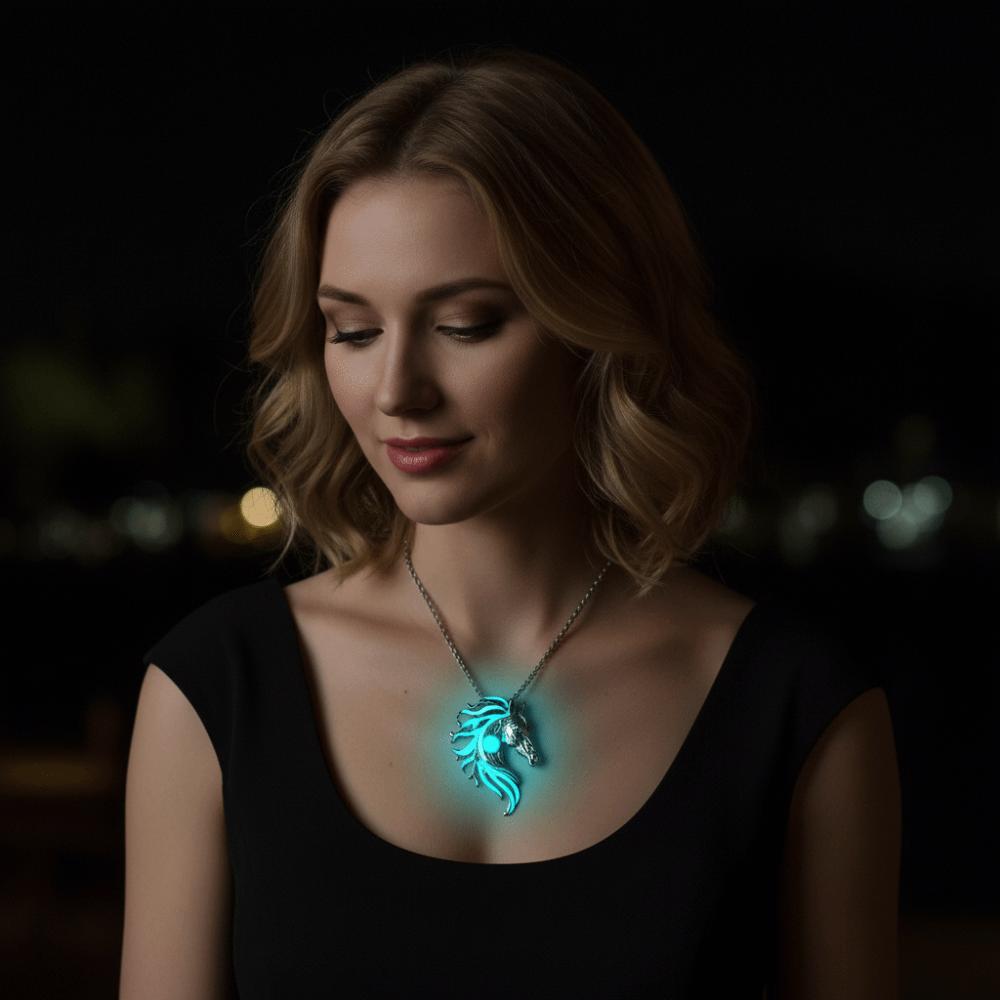 Zinc Zinc Alloy Hiphop Rock Couple Chain Glow In The Dark Glowing Necklace Luminous Horse Pendant  Disco