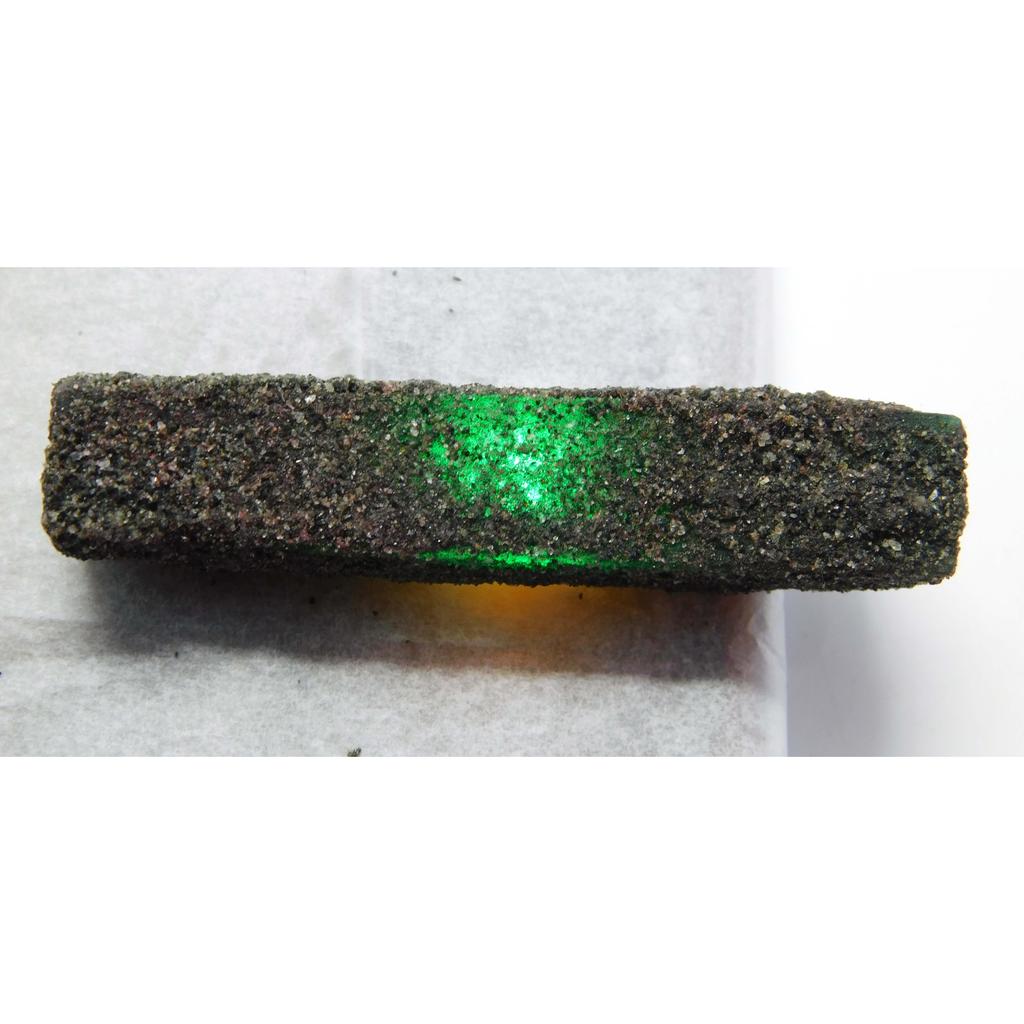 Natural Green Emerald Loose Gemstone 126.58 ct Uncut Rough for Lapidary and Gem Collections