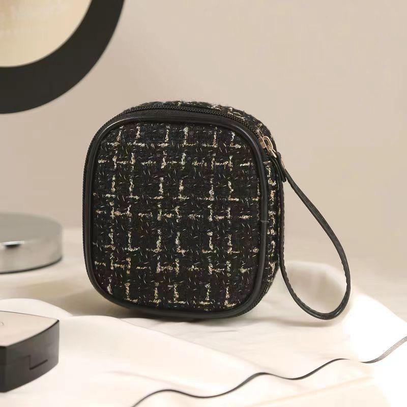 Xiangfeng Compact Cosmetic & Storage Bag: Maternity Towel Holder, Lipstick & Cable Organizer, Mini Bag, Earphone Case