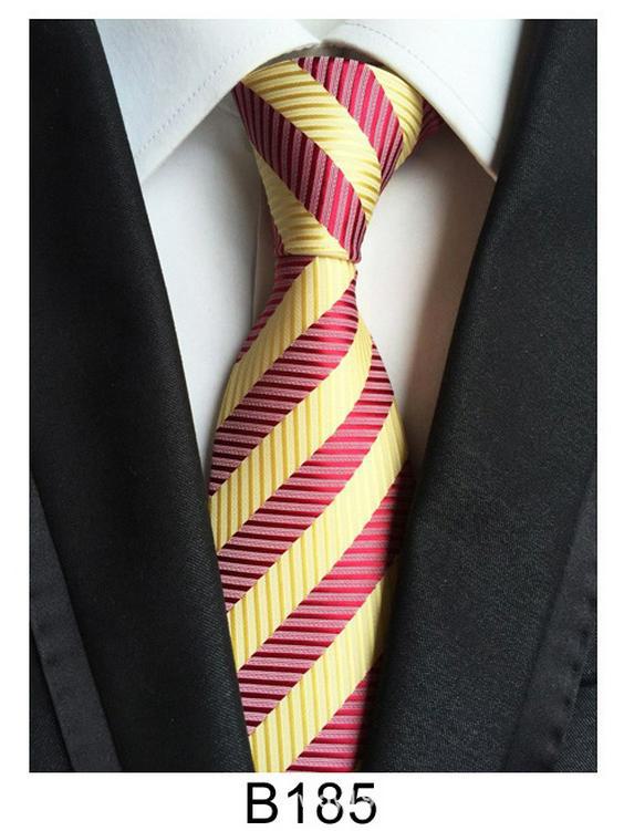 Cravate homme en soie et polyester faite main – Décontractée, formelle ou professionnelle