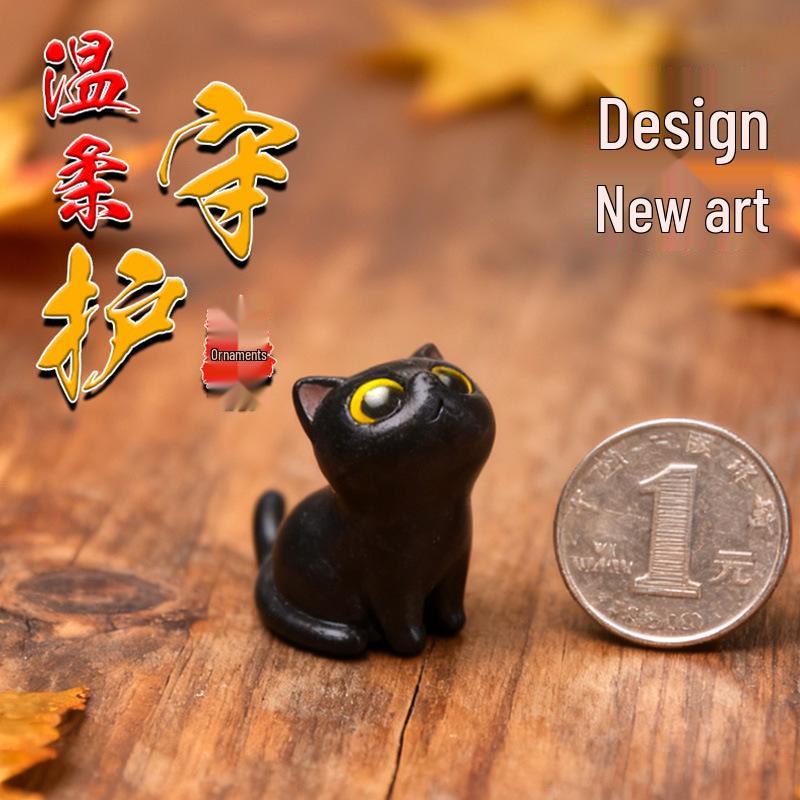 Purple Sandalwood Mini Kitten Desktop Ornament - Cute Handmade Gift