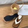 2025 summer new fashionable versatile one-word slippers women wear thick-soled heightening casual cool slippers