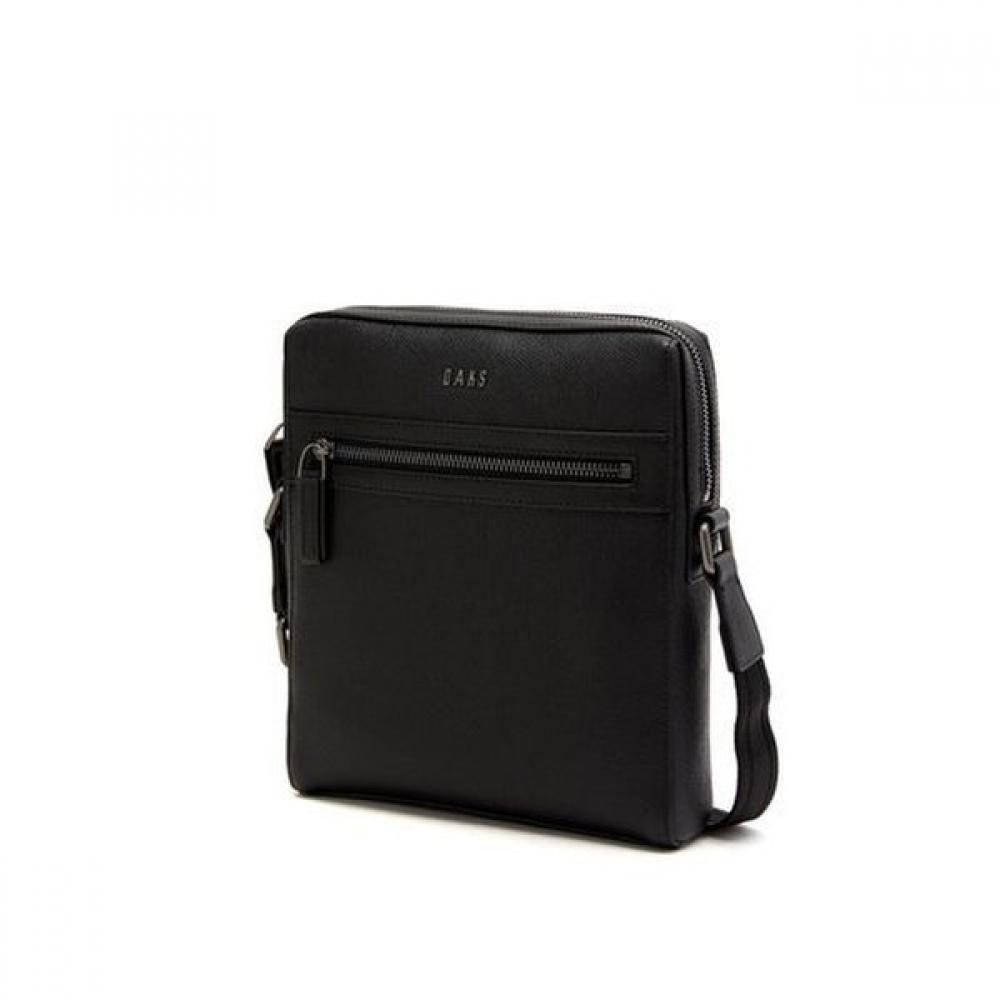 

Daks Black Leather Pocket Zipper Crossbody Bag Dbba3f336bk Single option