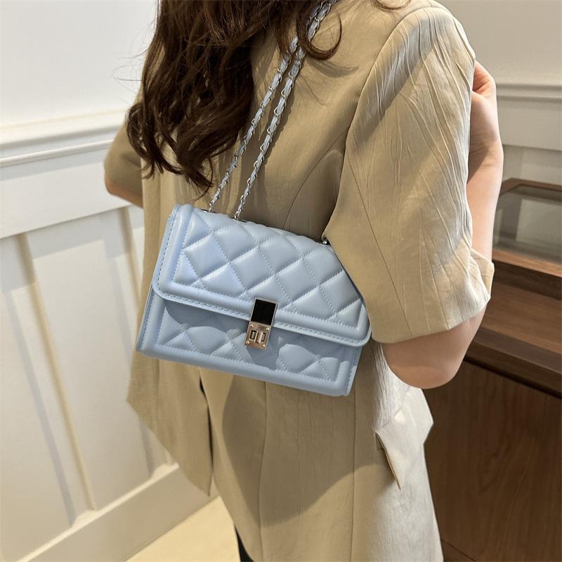 Foreign Small Bag Women's Bag 2025 Spring and Summer New Trendy Fashion Diamond Check Chain Crossbody Bag Simple One-shoulder Small Square Bag