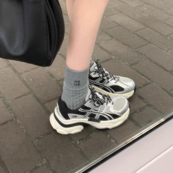 The Same Color Matching Lace-up Shoes Platform Height Increase Casual Running Sports Shoes Women