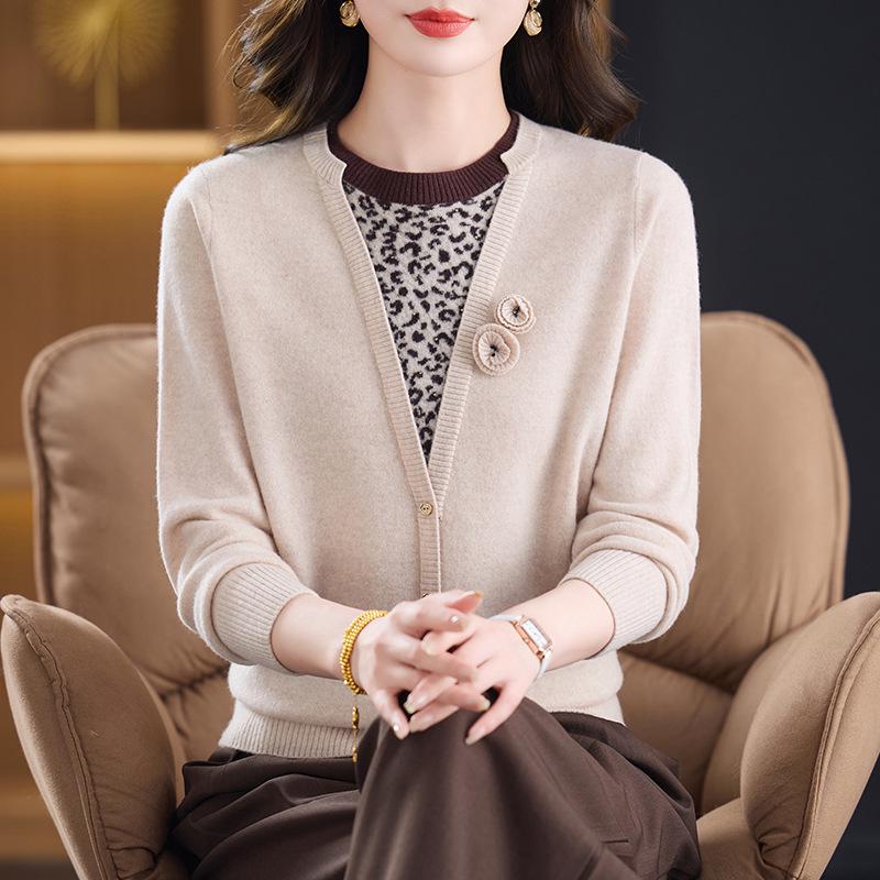 Autumn & Winter Women's 100% Pure Wool Sweater - Stylish Embroidered Half-High Neck for Middle-aged & Elderly