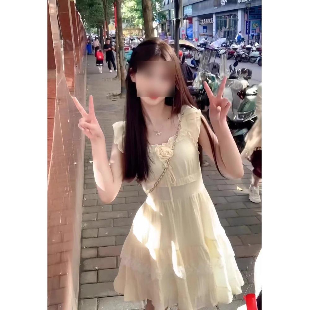 

French Sweet Puff Sleeve Summer Dress - Fresh Milky Princess Style with Waist-Cinching Puffy Skirt S