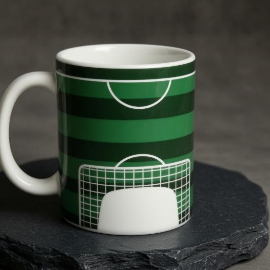 Fußball bedruckte Kaffeetasse, Keramik-Teetasse für Zuhause und Büro, 340 ml Fassungsvermögen, Hitzesensitiv, Farbwechselndes Geschenk für Sportfans