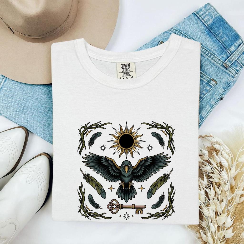 Crow Shirt Boho Chic Occult Gift Women Traditional Tattoo Tee Raven T-Shirt Bohemian Fan Classic Tattoo Tshirt Mystic Graphic Magical Old