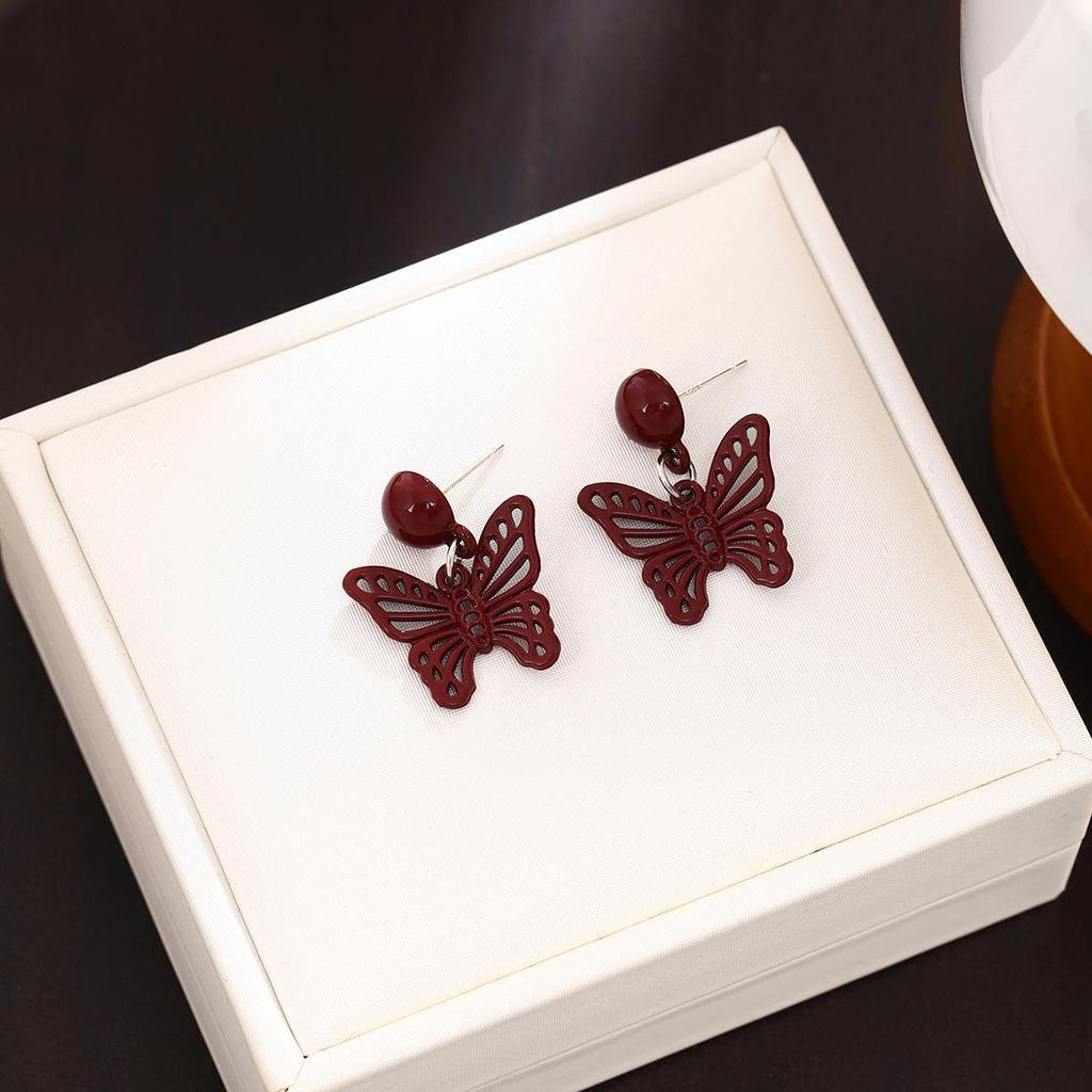 Ankerla Red Bow Heart Earrings: Enhance Skin, Slim Face, Exude Luxury - Perfect for New Year Elegance
