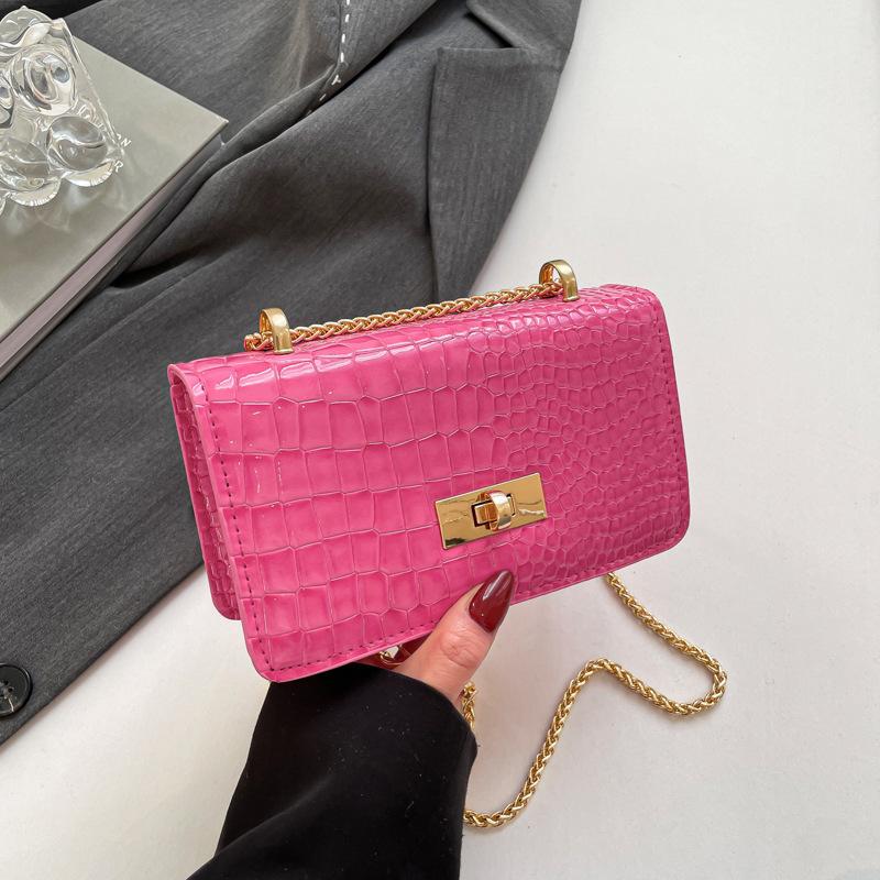 New fashionable retro patent leather glossy small square bag European and American retro box bag versatile chain women's messenger bag