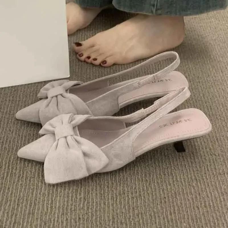 

Женские босоножки с бантом, элегантные туфли на среднем каблуке с острым носком, сексуальные шлепанцы с ремешком на пятке, летние туфли-лодочки 2025, модные, роскошные сандалии для женщин 35 фиолетовый