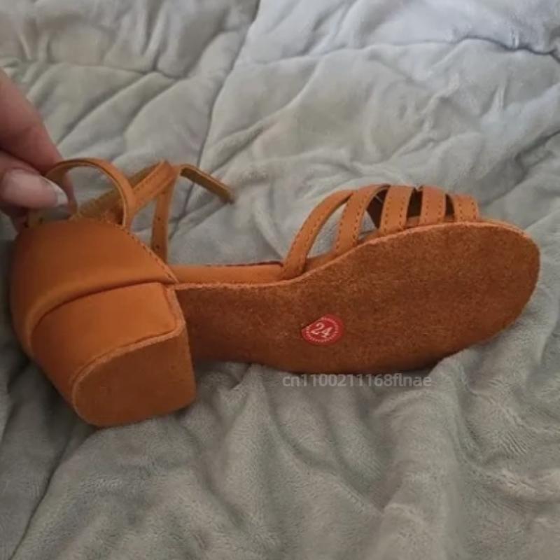 Buty do tańca latynoamerykańskiego dla dziewcząt i dzieci, Profesjonalne, Miękka podeszwa, Letnie, Nowe dla dzieci, Początkujący, Buty do tańca