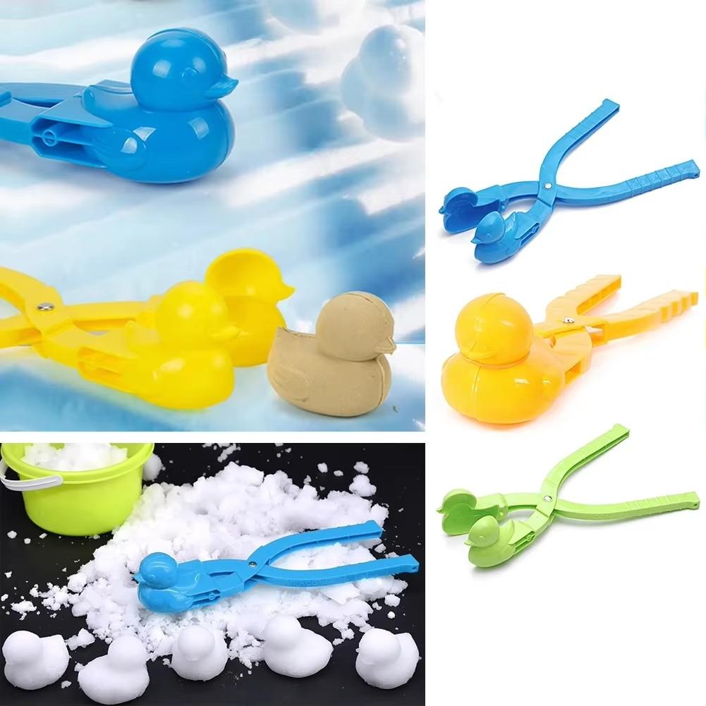 Outdoors Snowball Clip Multi Shape Cartoon Snow Grasping Clamps Tool Grabber Throw Snow Ball Sports Toys Kids Winter Gift