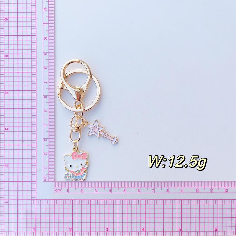 Hello Kitty Pendant Bag Keychain: Cute Metal Alloy Cat Charm