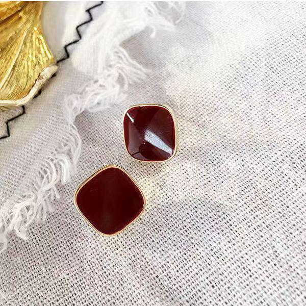 Wine Red Glazed Square Earrings: Trendy 2022 High-End Studs for Women with Silver Needle.