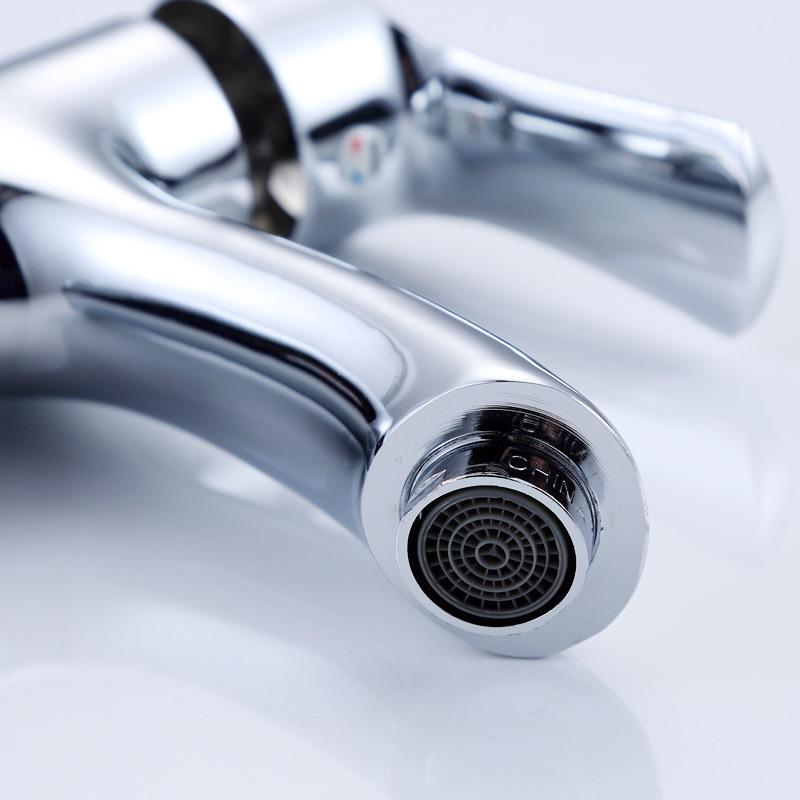 Hot and Cold Dual Control Faucet Classic Simple Bathroom Basin Faucet Household Basin Kitchen Universal