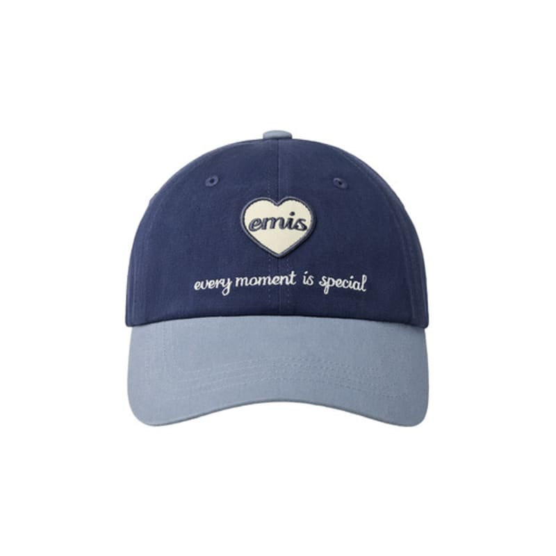 

EMIS HEART WAPPEN TONE ON TONE BALL CAP-NAVY NAVY