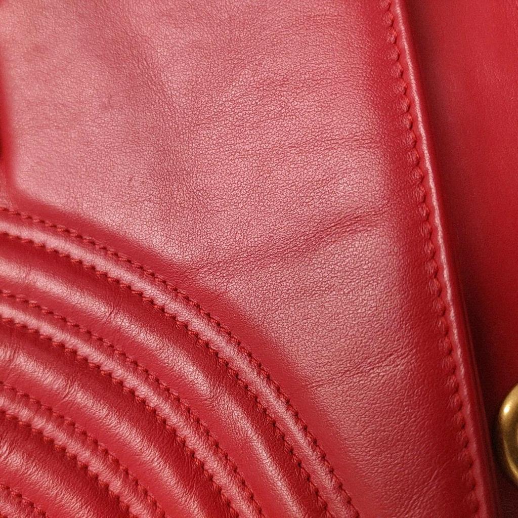 [Pre-Owned] Gucci GG Marmont Small Matelassé Shoulder Bag 'Red' - Very Good #1PW02BC
