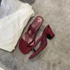 Fashion Flip-toe sandals, French retro, high-end, high-heeled women's slippers, summer thick heels for outdoor wear