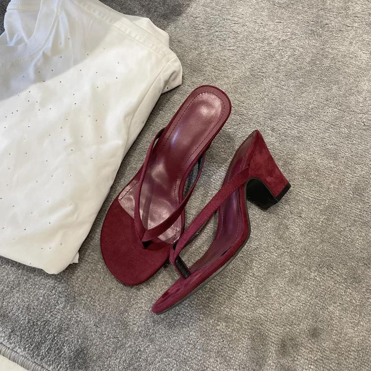 Fashion Flip-toe sandals, French retro, high-end, high-heeled women's slippers, summer thick heels for outdoor wear