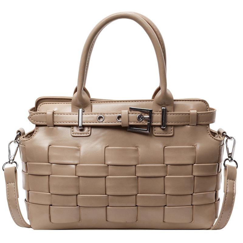 Women bags women's bags 2025 new Korean version fashion handbag large capacity shoulder woven tote bag