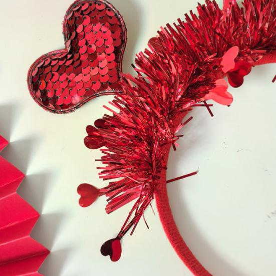 Hair Hoop Valentine Day Headband with 3D Heart Shape And Sparkling Sequins Party Versatile Hair Accessory