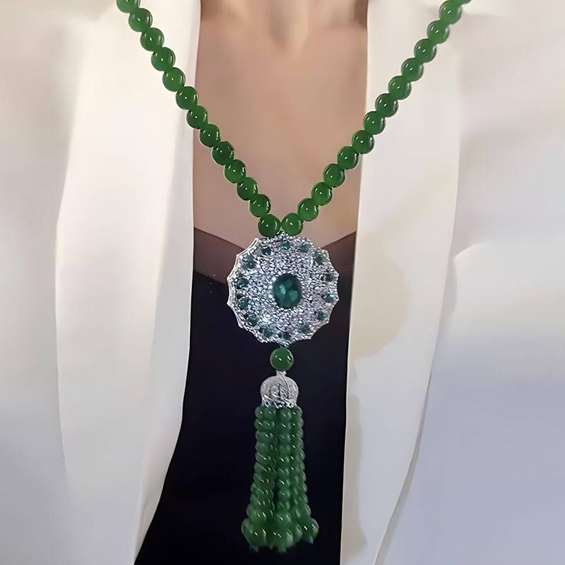 New Chinese Style Retro Versatile Necklace Jewelry Clothing Pendant Green Crystal Pendant